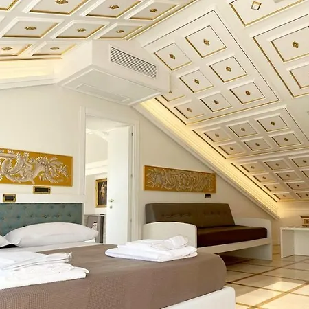 Guest house Queen Di Opera Arte Porto Recanati